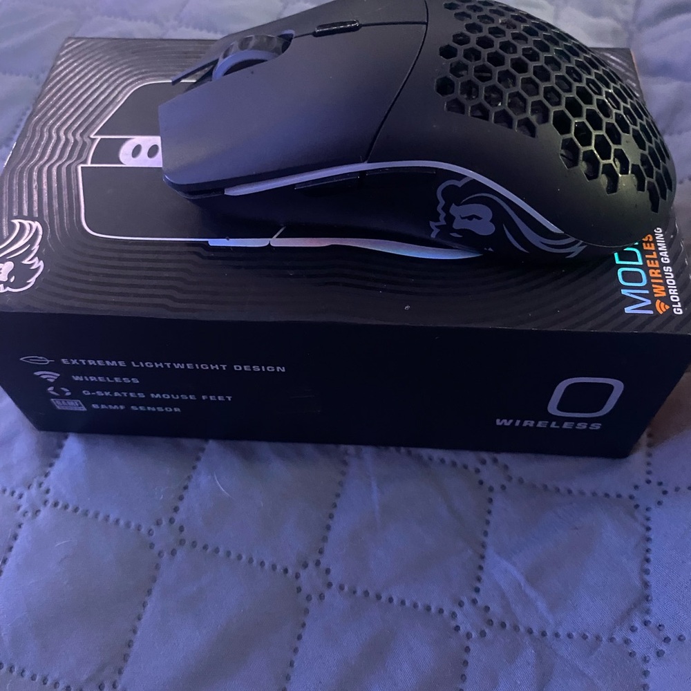 Model O Wireless Gaming Mouse - Black